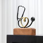 تندیس گوشی پزشکی هدیه روز پزشک و دکتر کادو هدیه تبلیغاتی